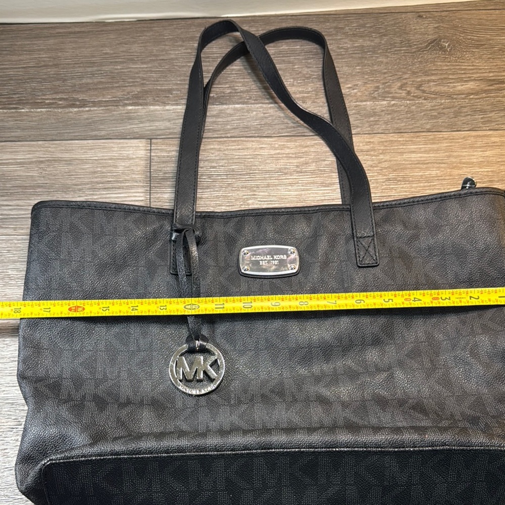 Michael Kors Charcoal Signature Tote - Picture 9 of 12